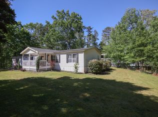 2163 Lake Louise Rd, Toccoa, GA 30577