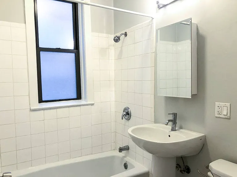 2706 W. Haddon Ave. — Photo 8