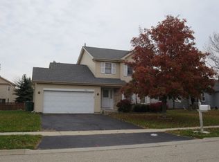 518 Farmhill Cir, Wauconda, IL 60084