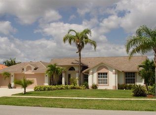 2706 Yarmouth Dr, Wellington, FL 33414