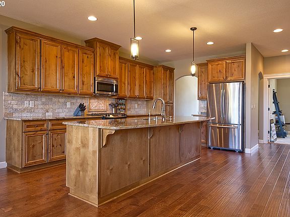 5th image of 4030 SE 177th Ln
