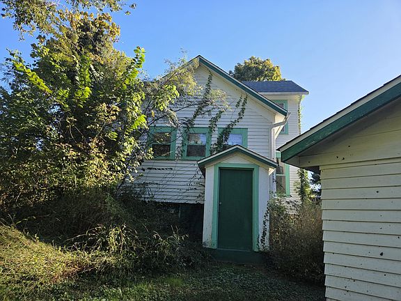 5th image of 257 Olmsted Rd