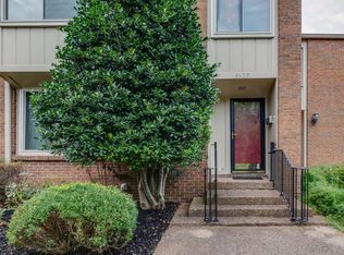 6923 Highland Park Dr, Nashville, TN 37205