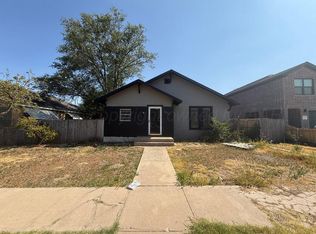 1814 3rd Ave, Canyon, TX 79015