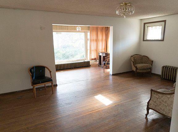 4th image of 1314 S 17th Ave