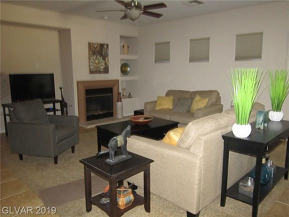 3rd image of 11127 Coco Ln