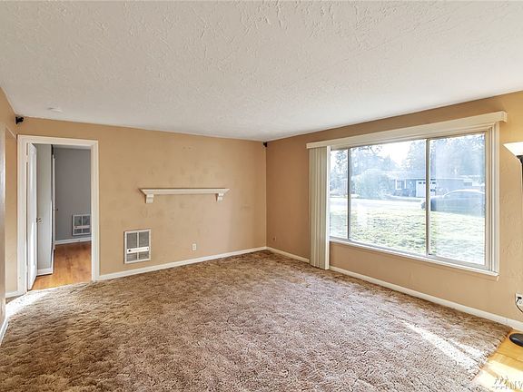 This space offers lots of natural lighting - 