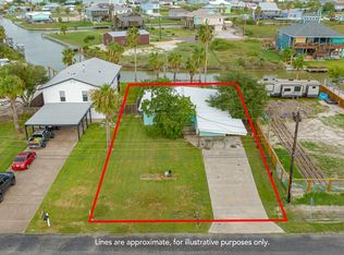 129 Copano Cove Rd, Rockport, TX 78382