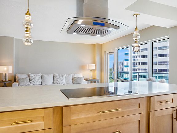 4th image of 3410 Galt Ocean Drive #1003n