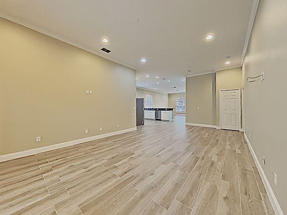 5th image of 3725 Becontree Pl