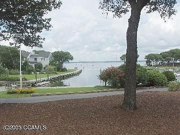 2nd image of 590 Marina #F-3 Westport II