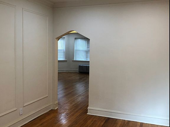 2nd image of 8234 S Ingleside Ave #1