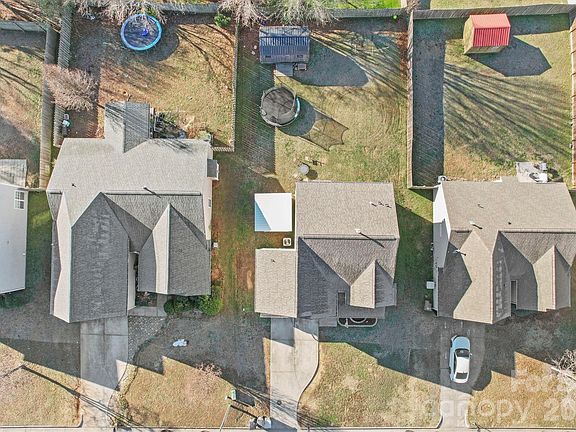 4th image of 2020 Quill Ct