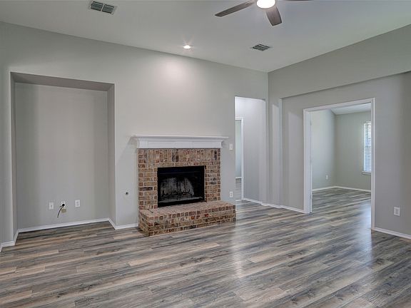 3rd image of 1214 Cedar Branch Dr