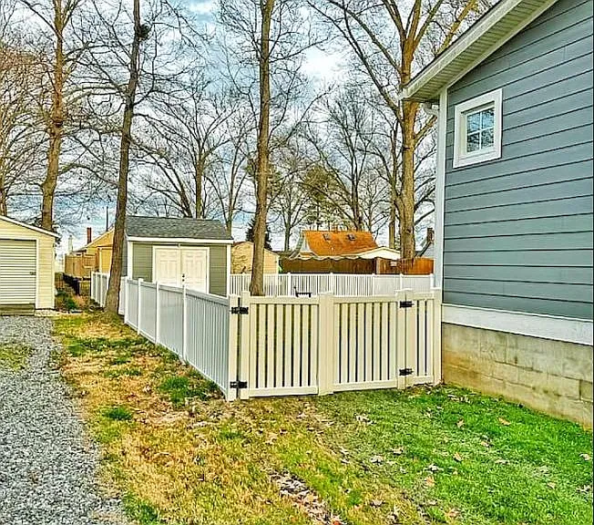 1206 Bancroft Ave — Photo 21