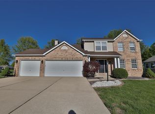 2502 Hunters Rdg, Edwardsville, IL 62025