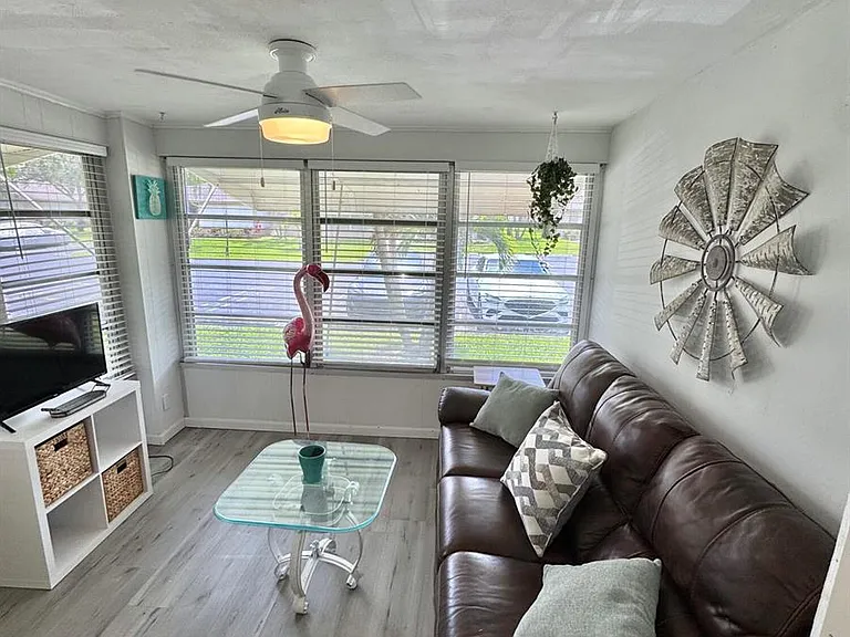 1342 High Point Way #D — Photo 26