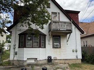 3850 N 39th STREET, Milwaukee, WI 53216