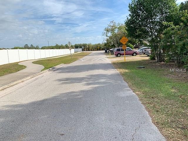 2nd image of 2548 58th Ave N