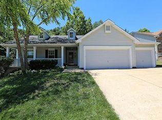 2043 Meramec Meadows Dr, Fenton, MO 63026