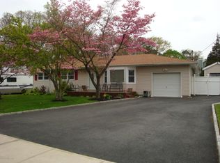 916 Brookside Dr, Toms River, NJ 08753