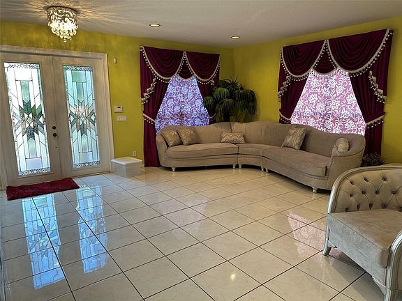 5th image of 17488 SW 36th Street
