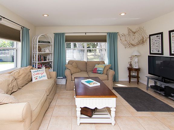 5th image of 1654 Blakemore Ln