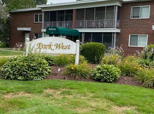 95 Park Ave APT 6, West Springfield, MA 01089