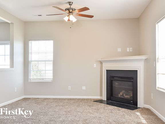 3rd image of 4810 Kingwell Dr