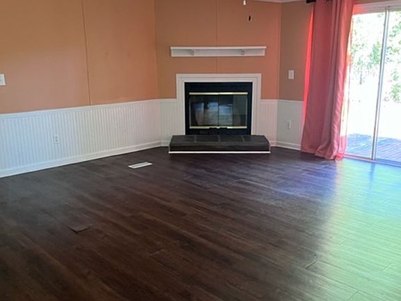 3rd image of 145 Jane Dr