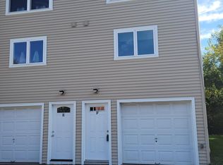 1251 East St APT F, New Britain, CT 06053