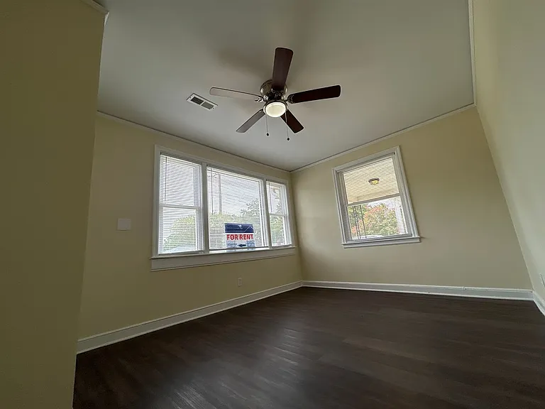 999 Seminole Dr #A & B — Photo 10
