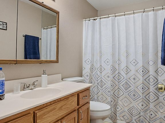 4th image of 11419 Valley View Ct