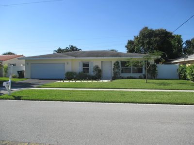 4 Burning Tree Ln, Boca Raton, FL, 33431
