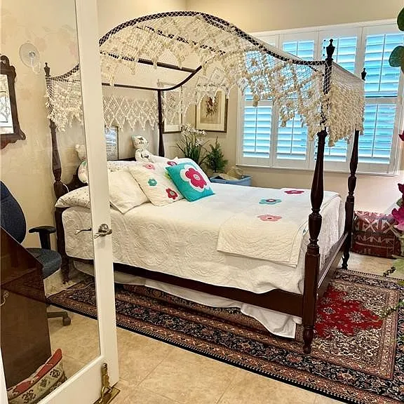 9061 Isla Bella Cir — Photo 16