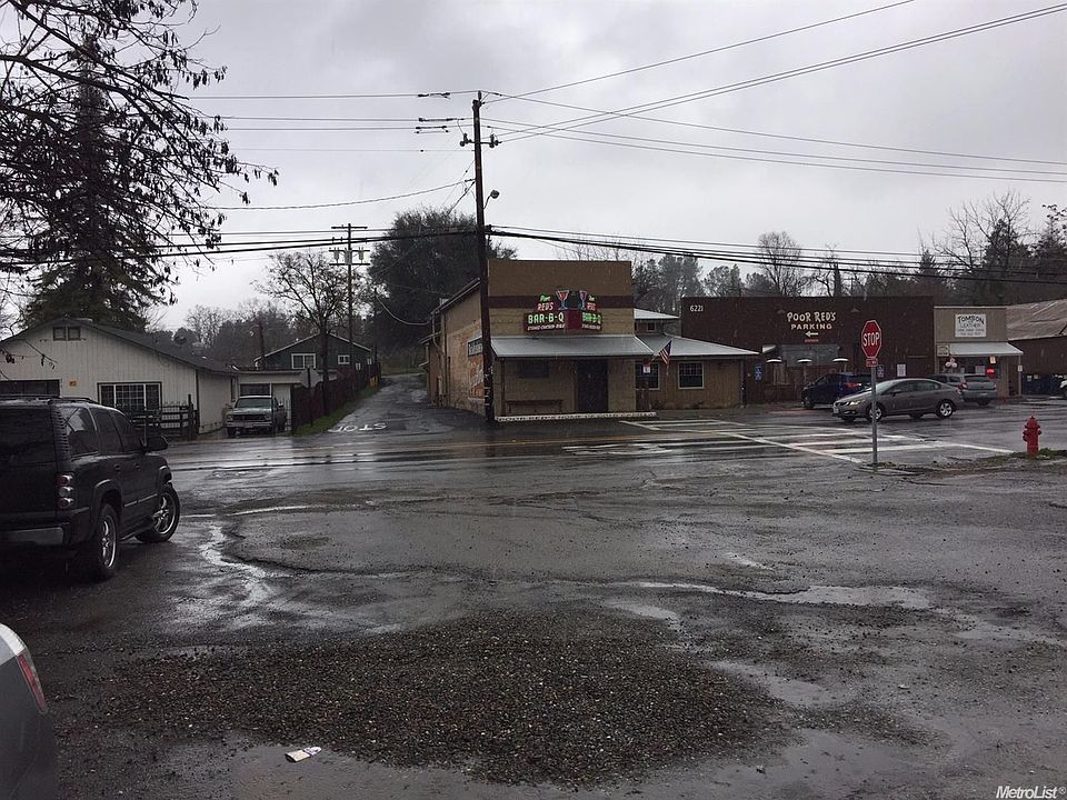 2nd image of 6220 South St