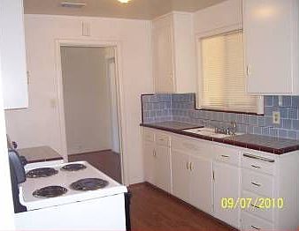 2nd image of 3355 W Sonoma Ave