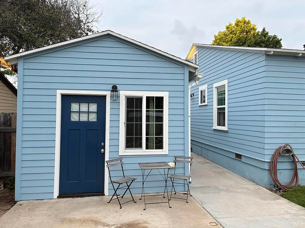 1 bed, 600 sqft, $2,200 — Photo 4
