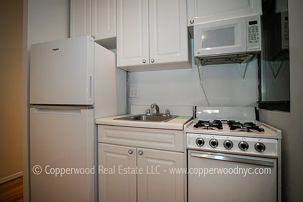 Rented by Copperwood Real Estate | media 4