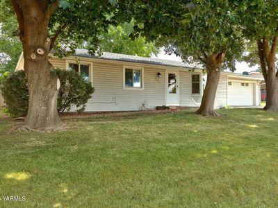605 N 37th St, Yakima, WA, 98901