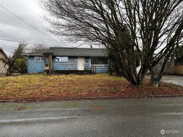 7705 RAINIER Drive, Everett, WA 98203