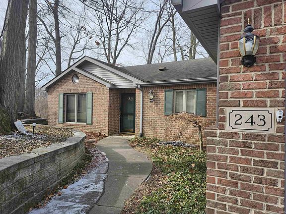 2nd image of 243 River Run Ct