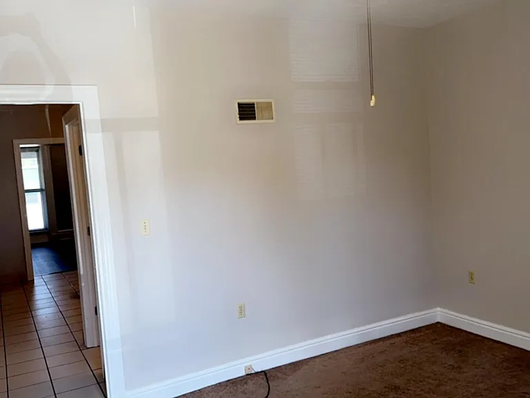 221 Howard St #1 — Photo 15