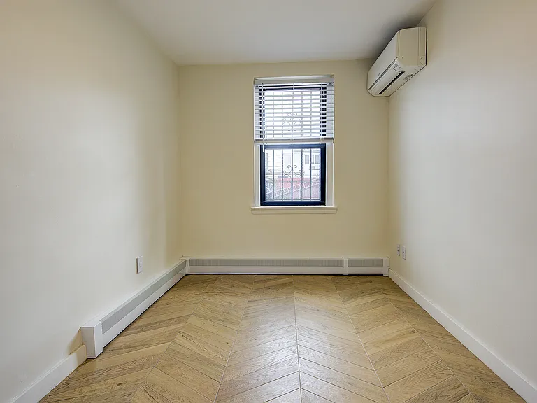 22-31 47th St #1 — Photo 20