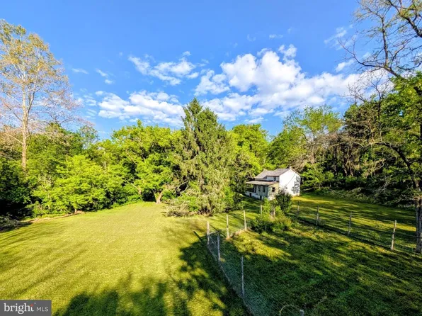 189 Piedmont Orchard Rd, Linden, VA 22642