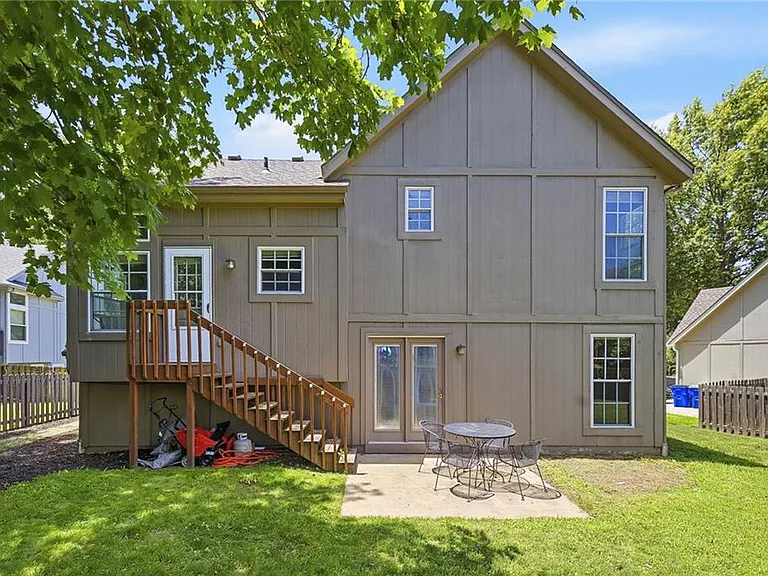 14709 Goodman St — Photo 26