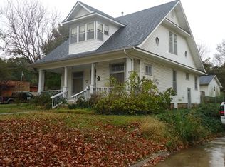 133 S 8th St, Fredonia, KS 66736