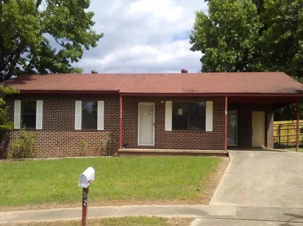 52 White Dr, Clarksville, AR 72830