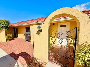 136 Harrison Rd APT 2, Naples, FL 34112