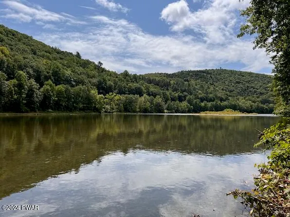 River Rd, Equinunk, PA 18417